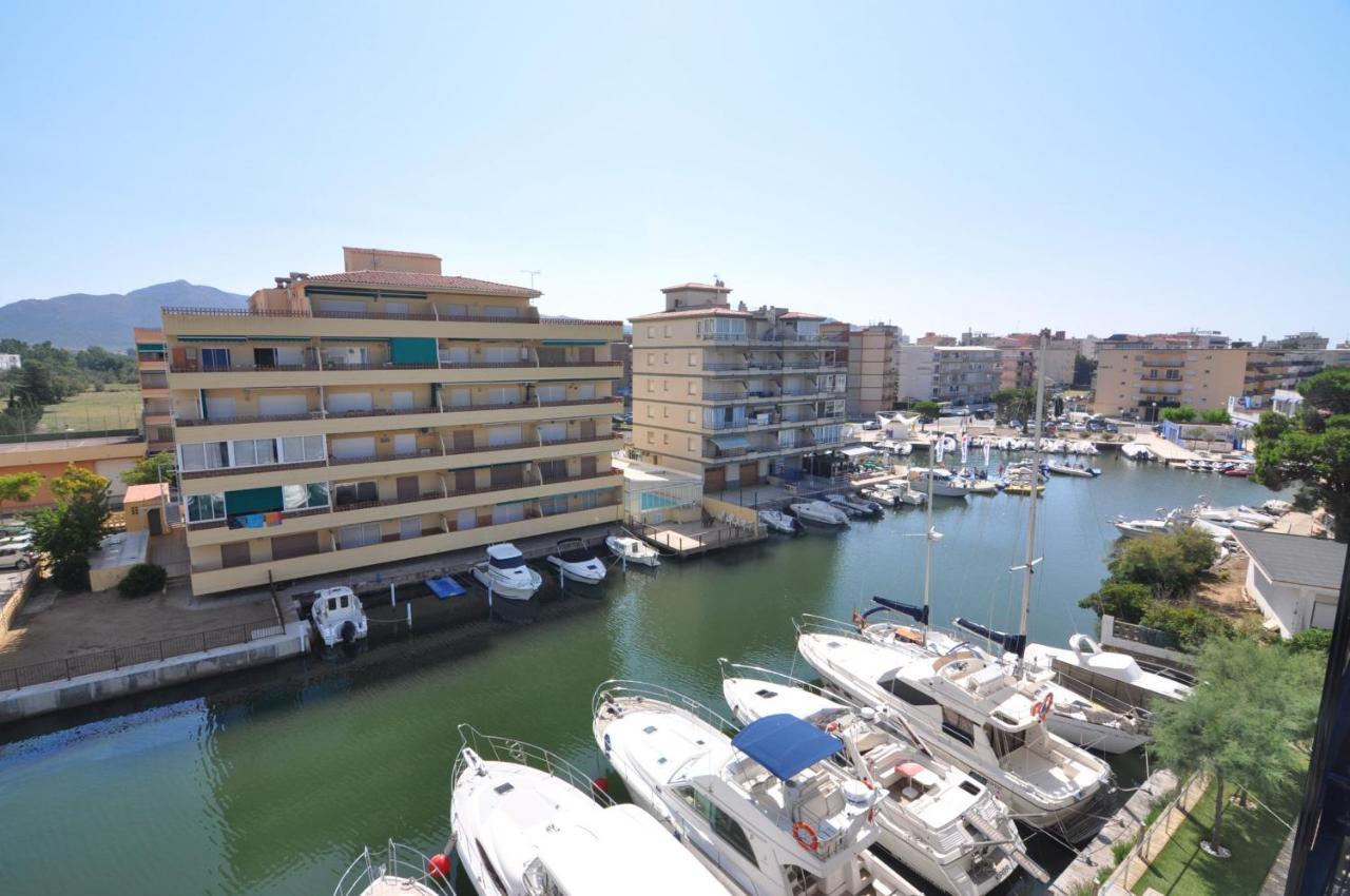 Rnet - Apartments Roses Port Trebol Экстерьер фото