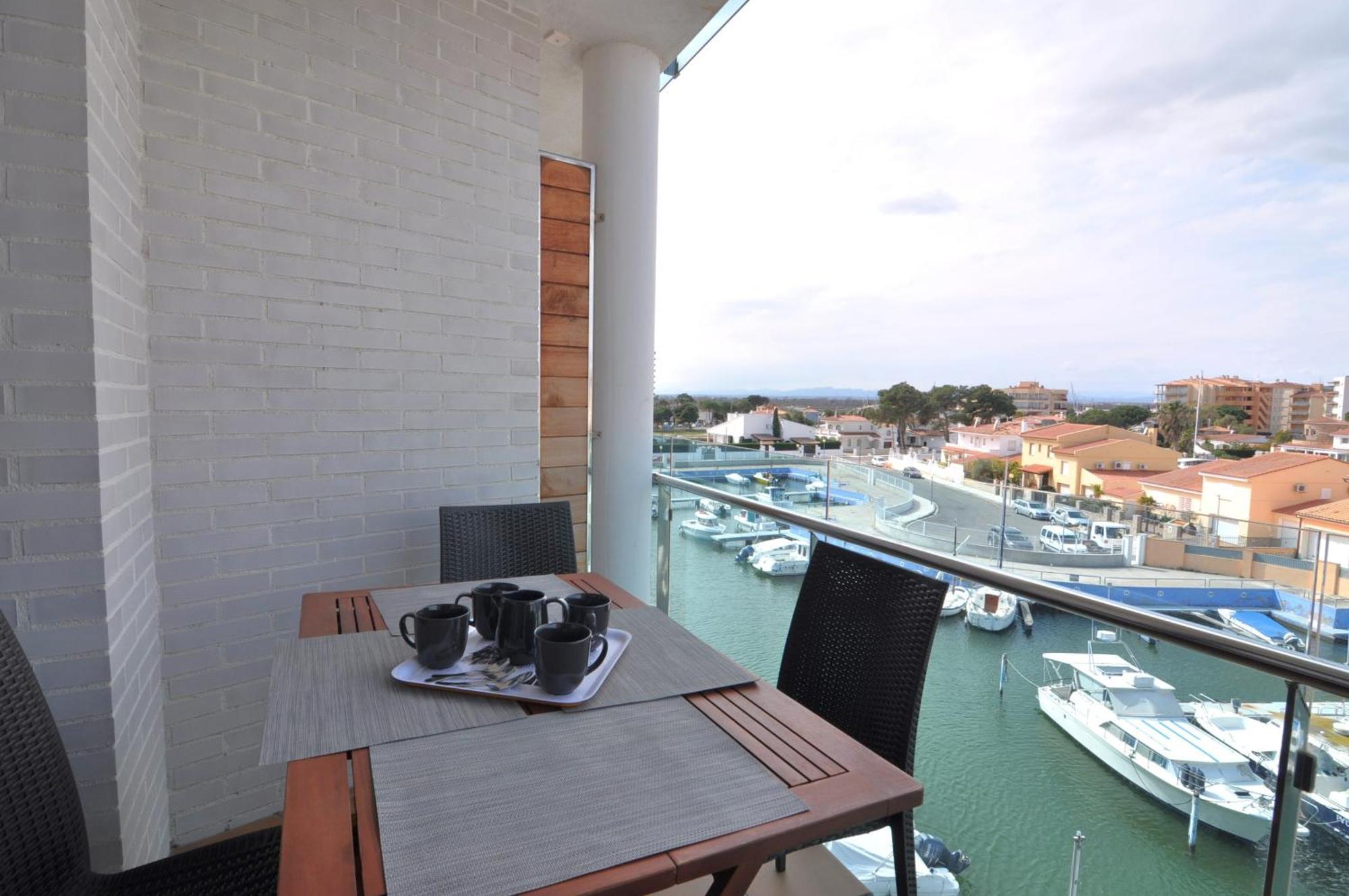 Rnet - Apartments Roses Port Trebol Экстерьер фото