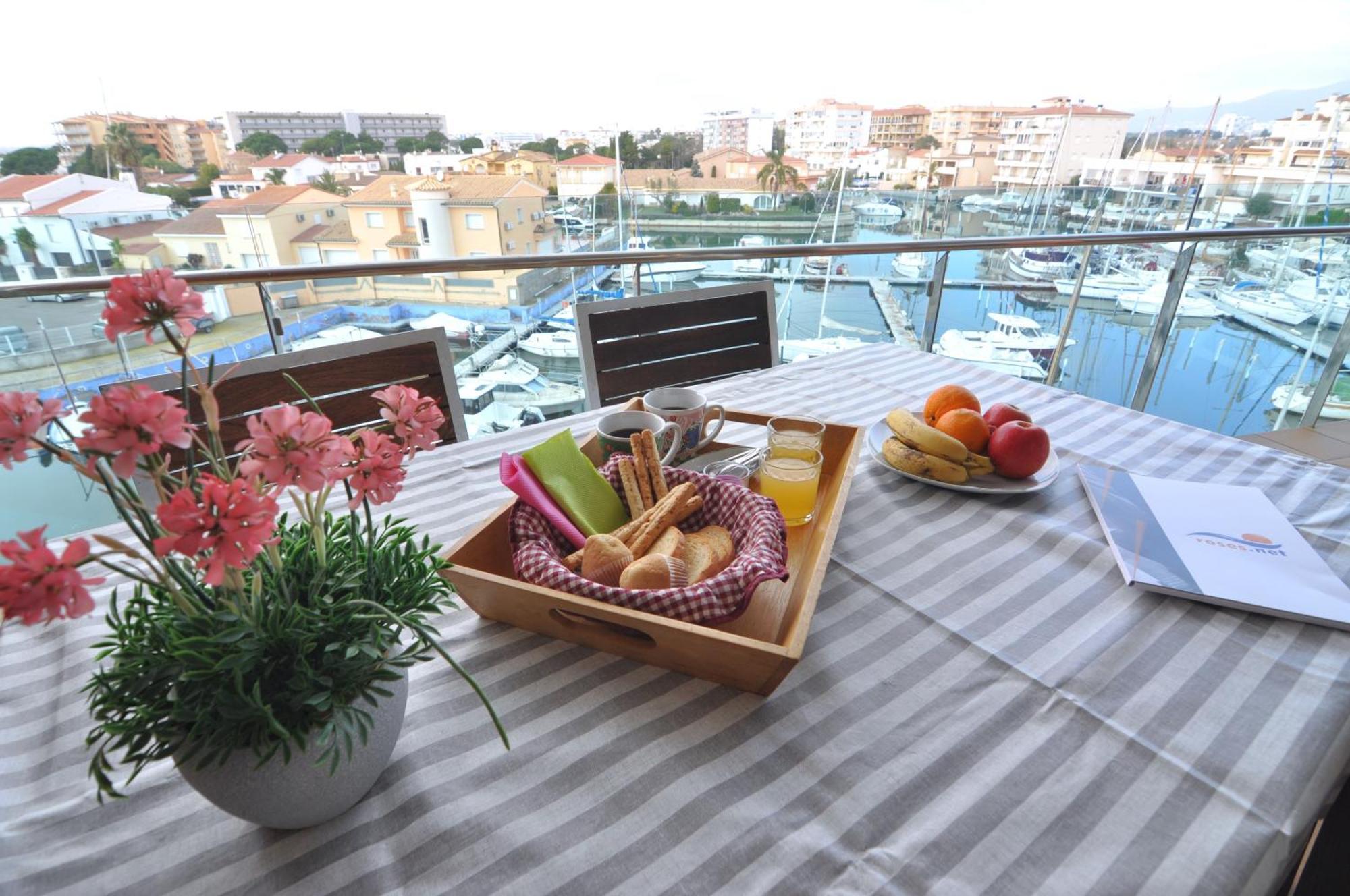 Rnet - Apartments Roses Port Trebol Экстерьер фото
